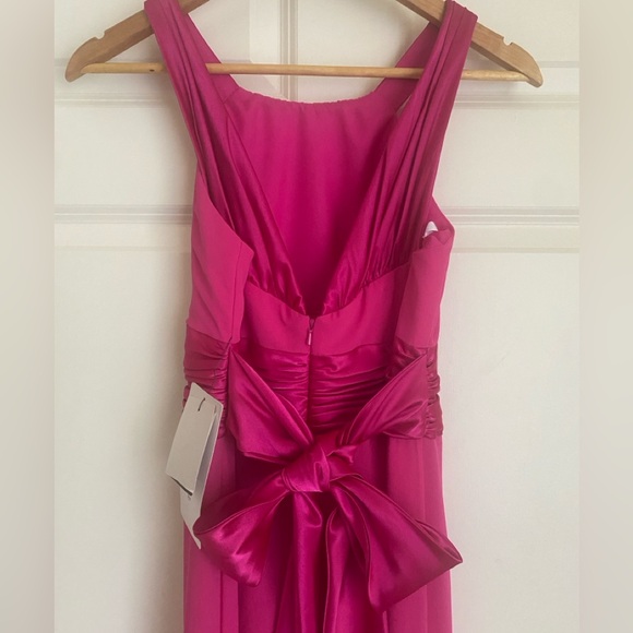 David’s Bridal Bridesmaid Chiffon Dress Size 6 Begonia Color Tie Back Satin Bow - Picture 4 of 16